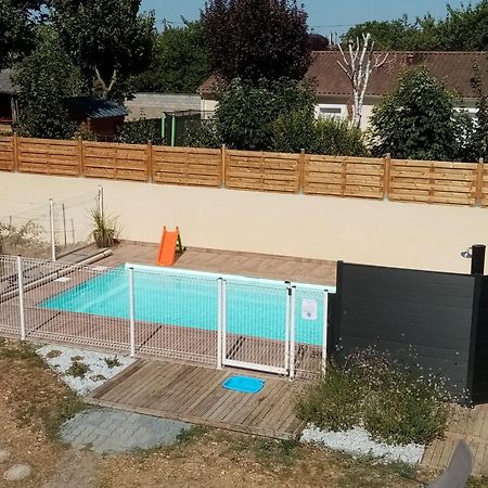 Chabournay Les Tourterelles Bed & Breakfast エクステリア 写真