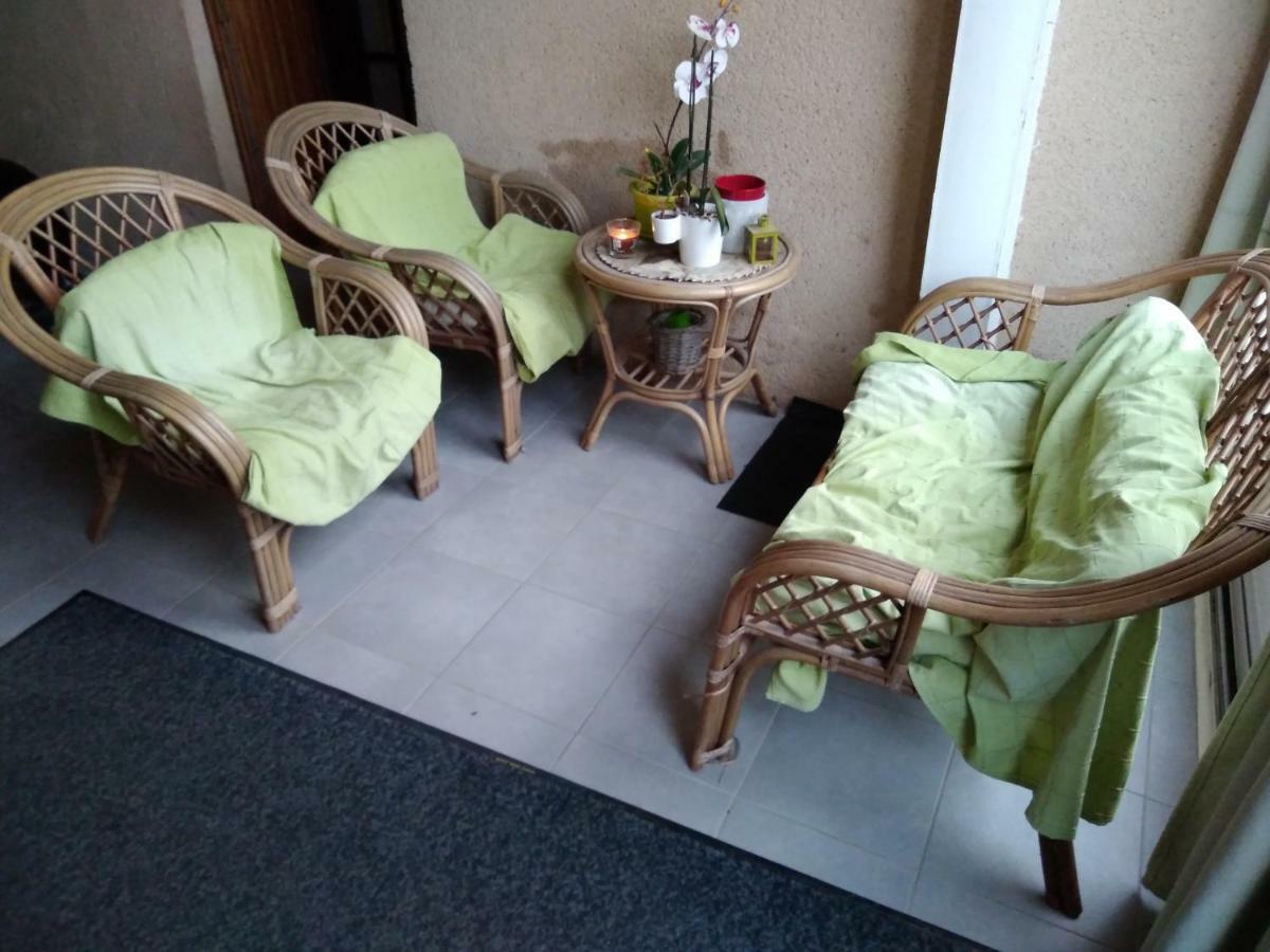 Chabournay Les Tourterelles Bed & Breakfast エクステリア 写真