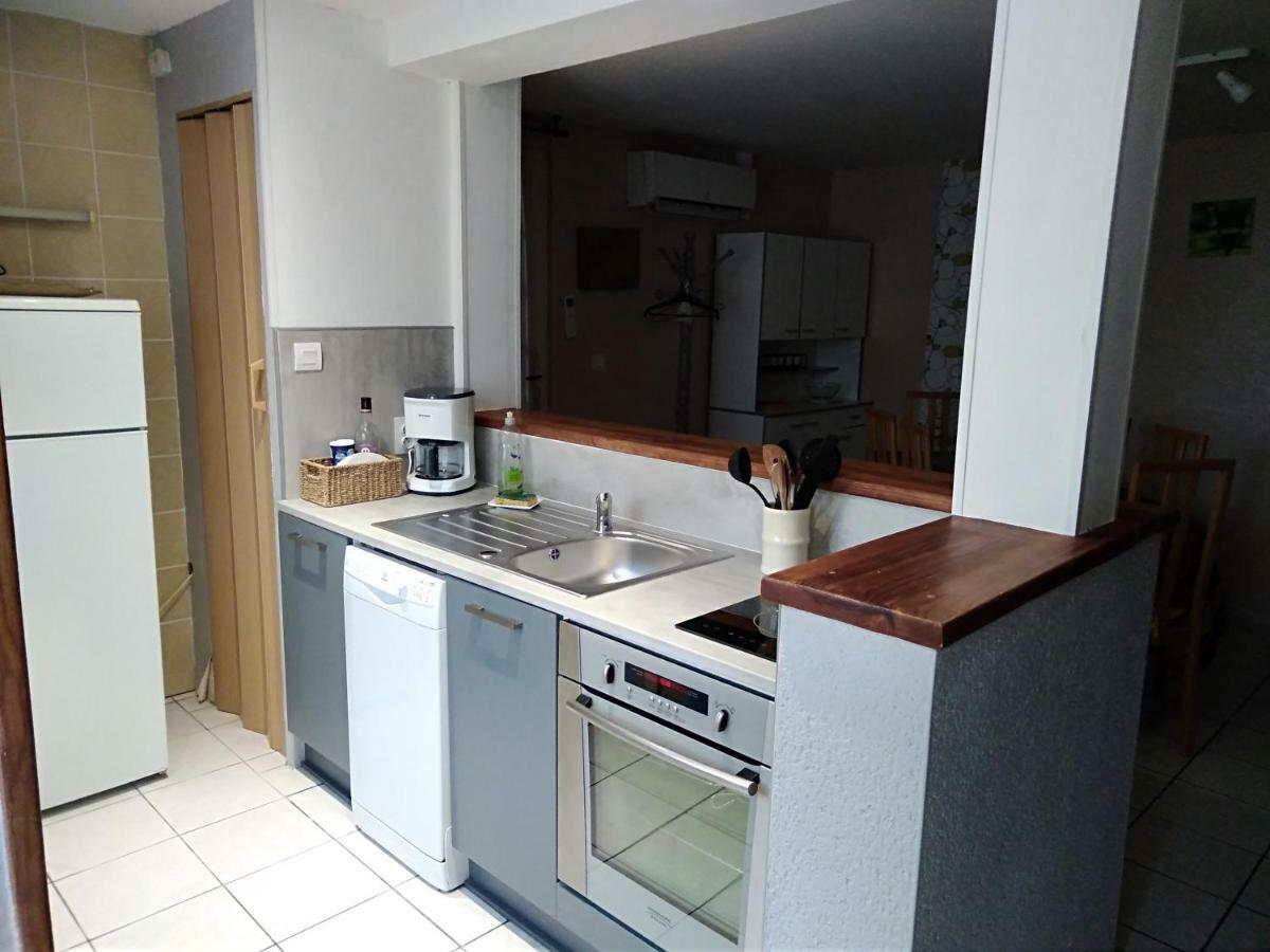 Chabournay Les Tourterelles Bed & Breakfast エクステリア 写真
